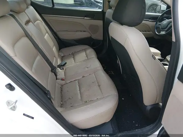 5NPD84LFXJH286672 2018 HYUNDAI ELANTRA - Image 8