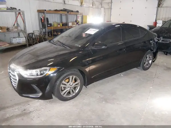 5NPD84LFXJH286851 2018 HYUNDAI ELANTRA - Image 2