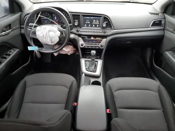 5NPD84LFXJH289135 2018 HYUNDAI ELANTRA - Image 8