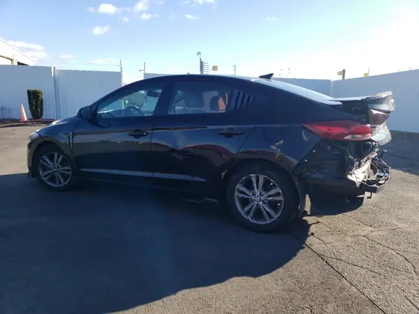 5NPD84LFXJH290348 2018 HYUNDAI ELANTRA - Image 2