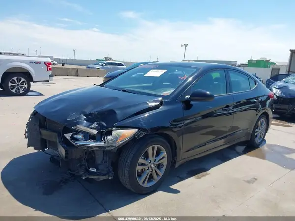 5NPD84LFXJH291371 2018 HYUNDAI ELANTRA - Image 2