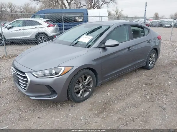 5NPD84LFXJH291807 2018 HYUNDAI ELANTRA - Image 2