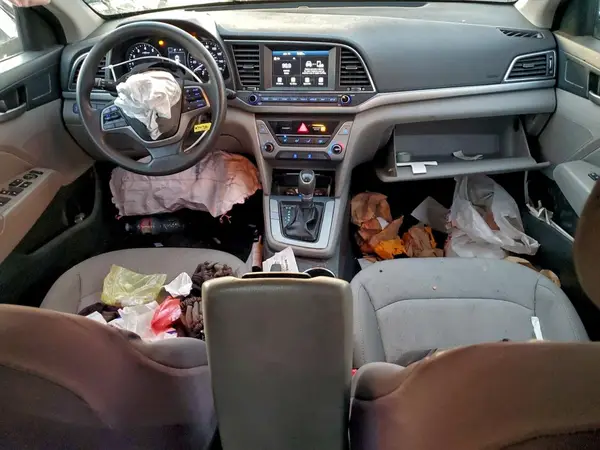 5NPD84LFXJH293492 2018 HYUNDAI ELANTRA - Image 8