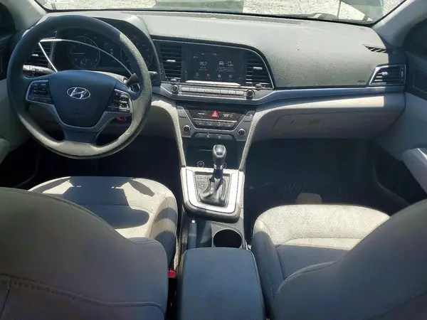 5NPD84LFXJH294898 2018 HYUNDAI ELANTRA - Image 8