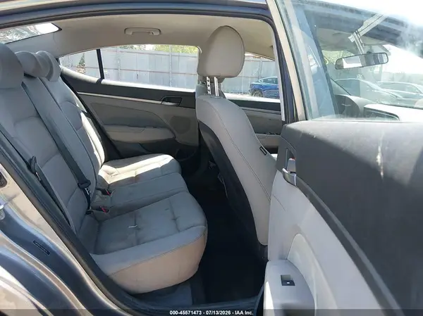 5NPD84LFXJH298319 2018 HYUNDAI ELANTRA - Image 8