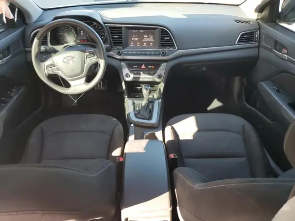 5NPD84LFXJH302952 2018 HYUNDAI ELANTRA - Image 8