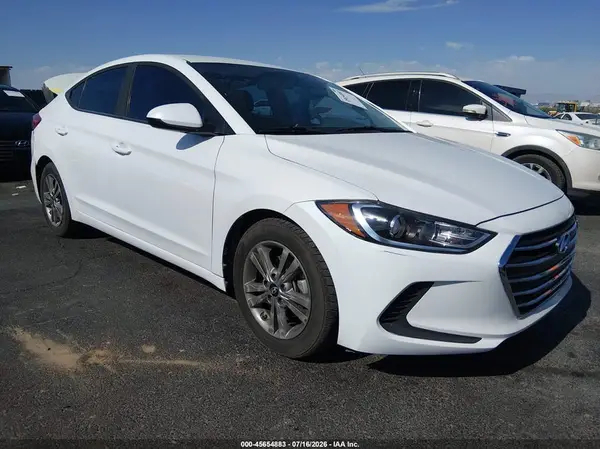 5NPD84LFXJH303941 2018 HYUNDAI ELANTRA - Image 1