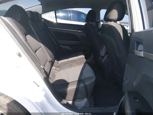 5NPD84LFXJH303941 2018 HYUNDAI ELANTRA - Image 8