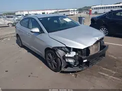 5NPD84LFXJH304927 2018 HYUNDAI ELANTRA