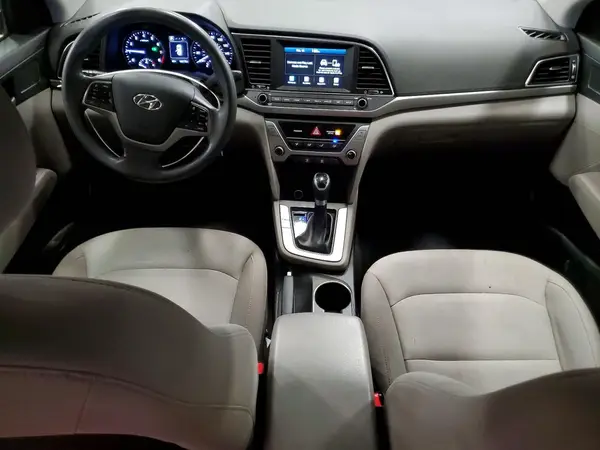 5NPD84LFXJH305057 2018 HYUNDAI ELANTRA - Image 8