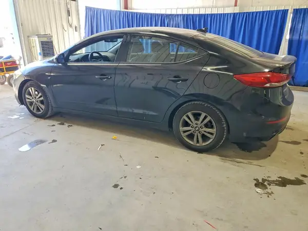 5NPD84LFXJH305351 2018 HYUNDAI ELANTRA - Image 2