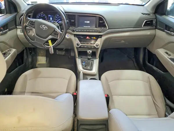 5NPD84LFXJH305351 2018 HYUNDAI ELANTRA - Image 8