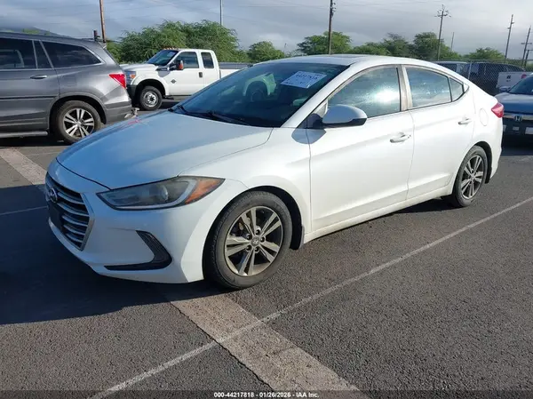 5NPD84LFXJH306810 2018 HYUNDAI ELANTRA - Image 2