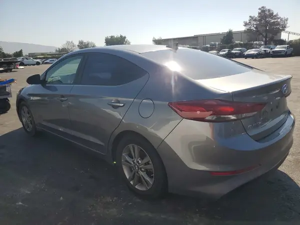 5NPD84LFXJH306838 2018 HYUNDAI ELANTRA - Image 2