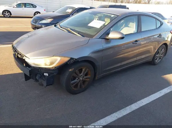 5NPD84LFXJH309531 2018 HYUNDAI ELANTRA - Image 2