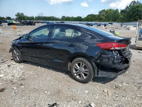 5NPD84LFXJH313028 2018 HYUNDAI ELANTRA - Image 2