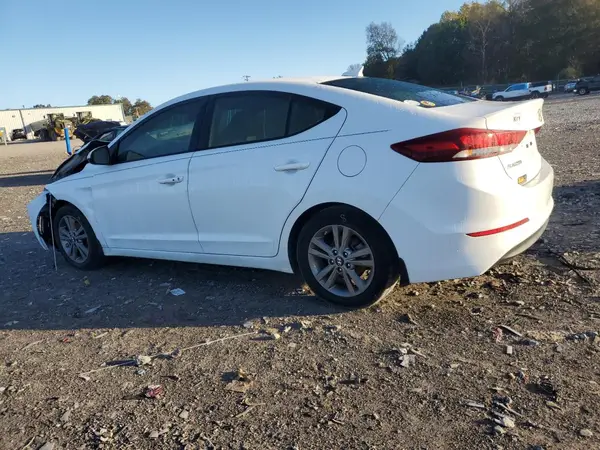 5NPD84LFXJH313093 2018 HYUNDAI ELANTRA - Image 2