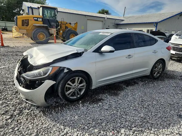 5NPD84LFXJH313577 2018 HYUNDAI ELANTRA - Image 1