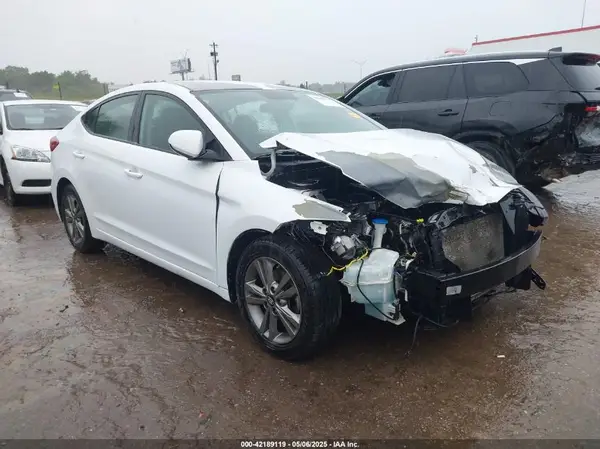 5NPD84LFXJH314700 2018 HYUNDAI ELANTRA - Image 1