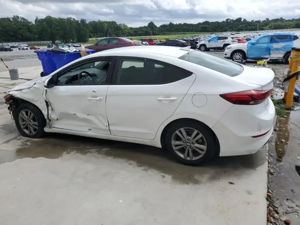 5NPD84LFXJH315409 2018 HYUNDAI ELANTRA - Image 2