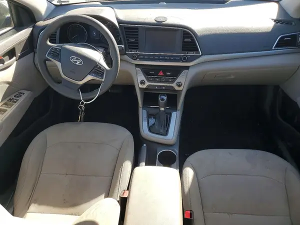 5NPD84LFXJH315913 2018 HYUNDAI ELANTRA - Image 8