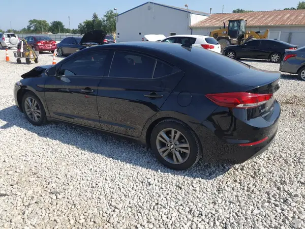5NPD84LFXJH321856 2018 HYUNDAI ELANTRA - Image 2