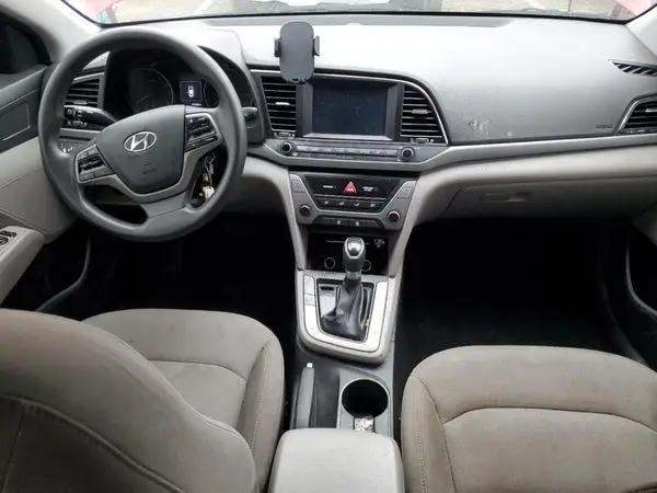 5NPD84LFXJH322067 2018 HYUNDAI ELANTRA - Image 8