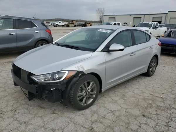 5NPD84LFXJH323719 2018 HYUNDAI ELANTRA - Image 1