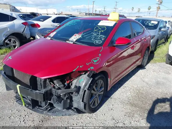 5NPD84LFXJH324515 2018 HYUNDAI ELANTRA - Image 2