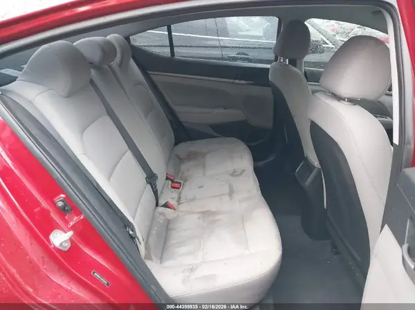 5NPD84LFXJH324515 2018 HYUNDAI ELANTRA - Image 8