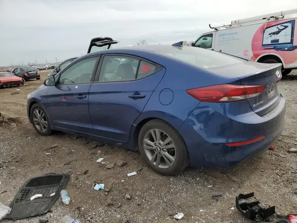 5NPD84LFXJH325132 2018 HYUNDAI ELANTRA - Image 2