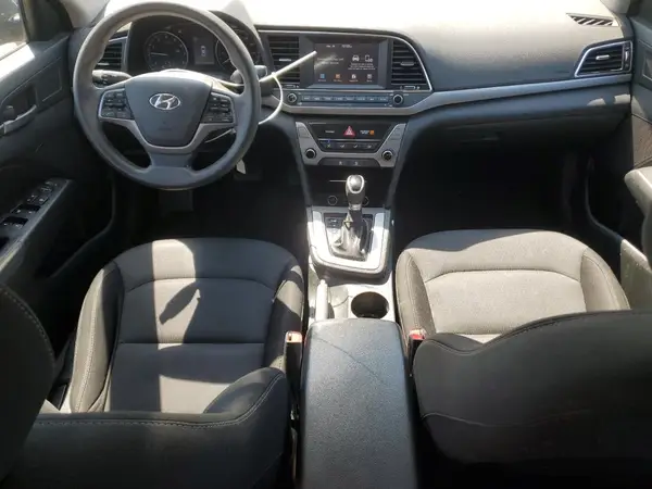 5NPD84LFXJH325681 2018 HYUNDAI ELANTRA - Image 8