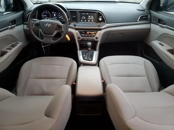 5NPD84LFXJH327141 2018 HYUNDAI ELANTRA - Image 8