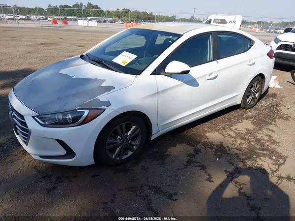 5NPD84LFXJH328483 2018 HYUNDAI ELANTRA - Image 2