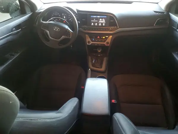 5NPD84LFXJH328693 2018 HYUNDAI ELANTRA - Image 8