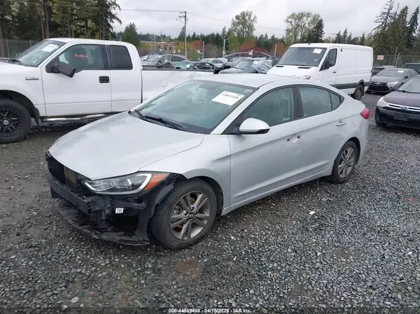 5NPD84LFXJH331142 2018 HYUNDAI ELANTRA - Image 2