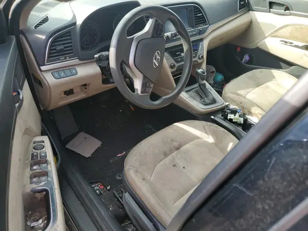 5NPD84LFXJH332131 2018 HYUNDAI ELANTRA - Image 8