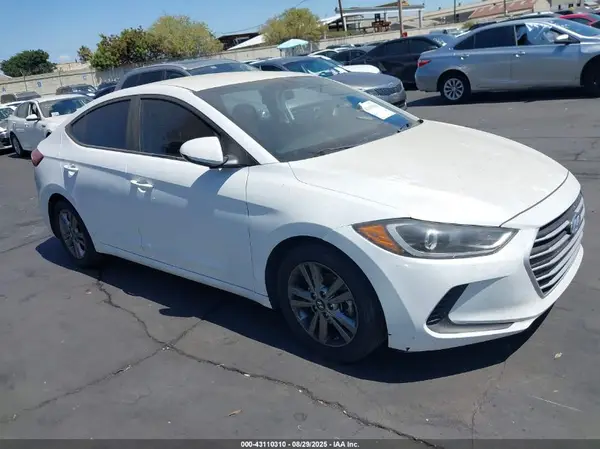 5NPD84LFXJH333165 2018 HYUNDAI ELANTRA - Image 1