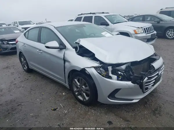 5NPD84LFXJH334705 2018 HYUNDAI ELANTRA - Image 1