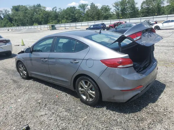 5NPD84LFXJH334851 2018 HYUNDAI ELANTRA - Image 2