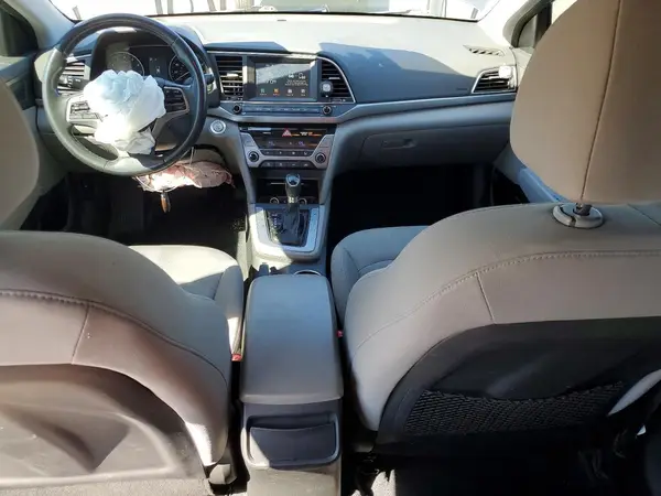 5NPD84LFXJH334901 2018 HYUNDAI ELANTRA - Image 8