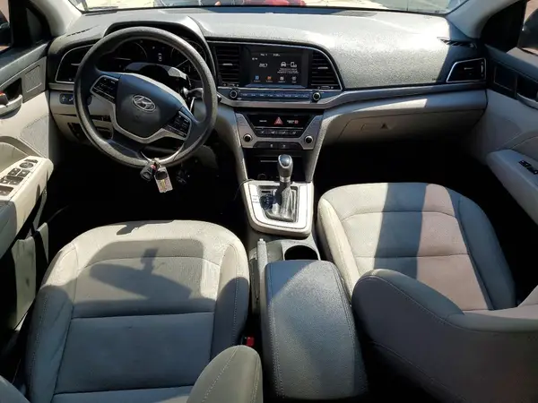 5NPD84LFXJH335045 2018 HYUNDAI ELANTRA - Image 8