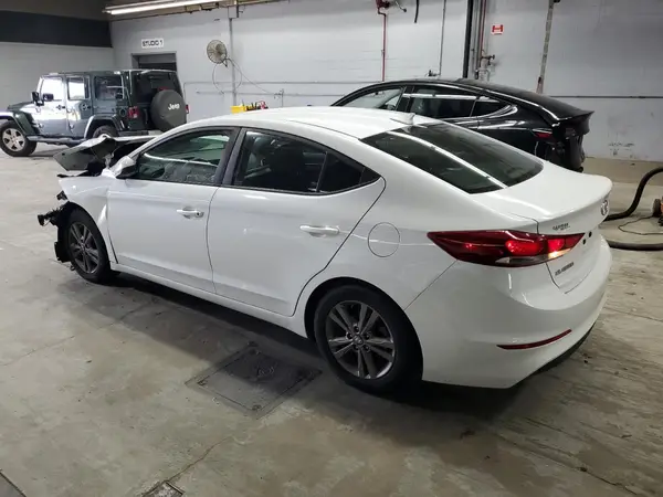 5NPD84LFXJH336938 2018 HYUNDAI ELANTRA - Image 2