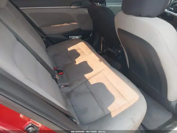 5NPD84LFXJH337927 2018 HYUNDAI ELANTRA - Image 8
