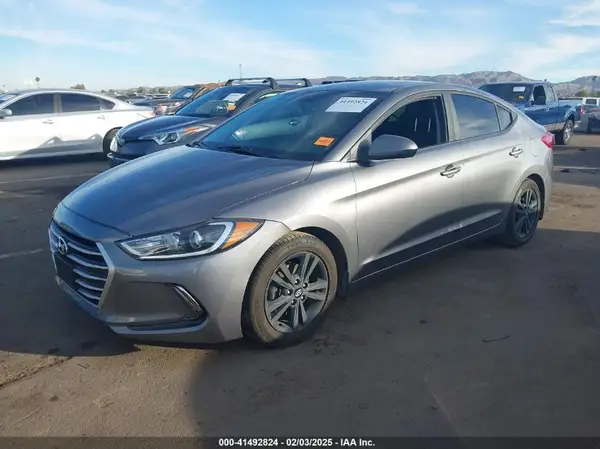 5NPD84LFXJH338494 2018 HYUNDAI ELANTRA - Image 2