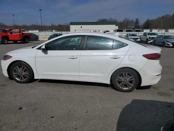 5NPD84LFXJH341220 2018 HYUNDAI ELANTRA - Image 2