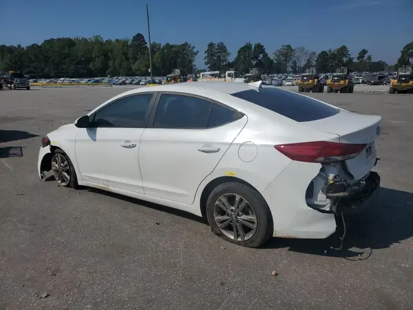 5NPD84LFXJH341797 2018 HYUNDAI ELANTRA - Image 2