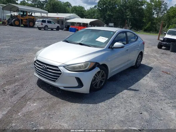 5NPD84LFXJH342206 2018 HYUNDAI ELANTRA - Image 2