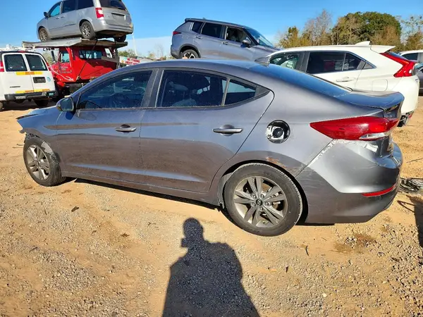 5NPD84LFXJH342433 2018 HYUNDAI ELANTRA - Image 2