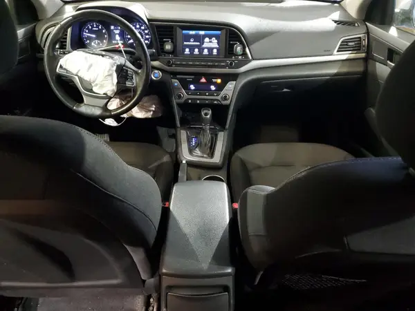5NPD84LFXJH342593 2018 HYUNDAI ELANTRA - Image 8
